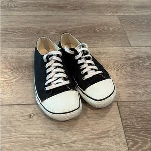 Bohempia Herlik 2.0 Canvas Sneakers, Black/White, size 39 EU, Reg Width